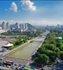 青海省財(cái)政下達(dá)2.5億元支持西寧市海綿城市試點(diǎn)建設(shè)，用于實(shí)施管道溝渠治理、試點(diǎn)區(qū)內(nèi)海綿化改造、增加綠地面積等項(xiàng)目